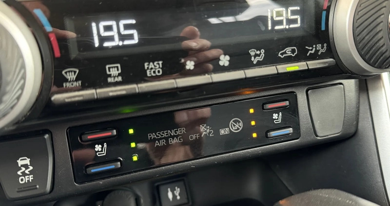 Toyota RAV4 cena 139900 przebieg: 85022, rok produkcji 2019 z Nowa Ruda małe 326